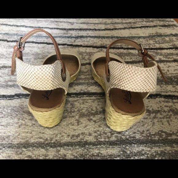 🌼Lucky Brand Wedge Sandals 🌼 - Picture 2 of 16